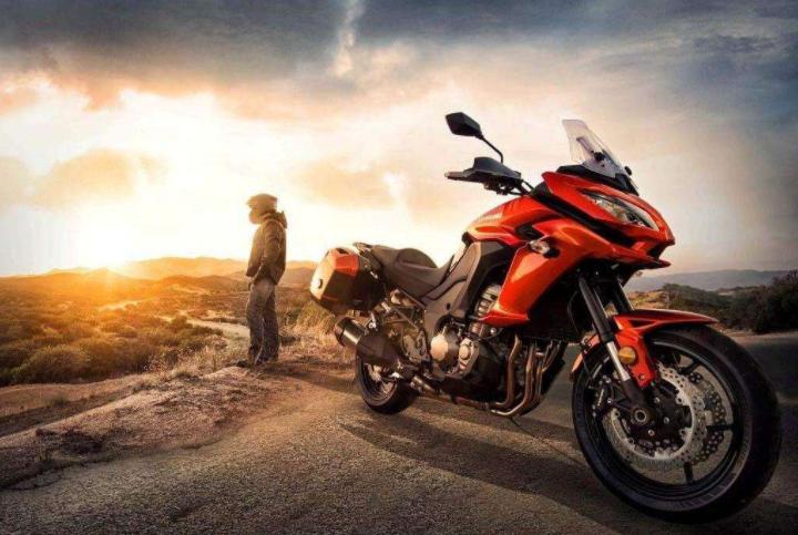 TOP 7 MOTORCYCLE TOURING TIPS GUIDE