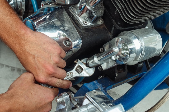 Motorcycle Outdoor Life: Essential Equipment for Outdoor Adventures