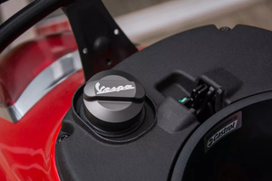Vespa Gas Fuel Tank Filler Oil Cap Cover Accessories for GTS Sprint