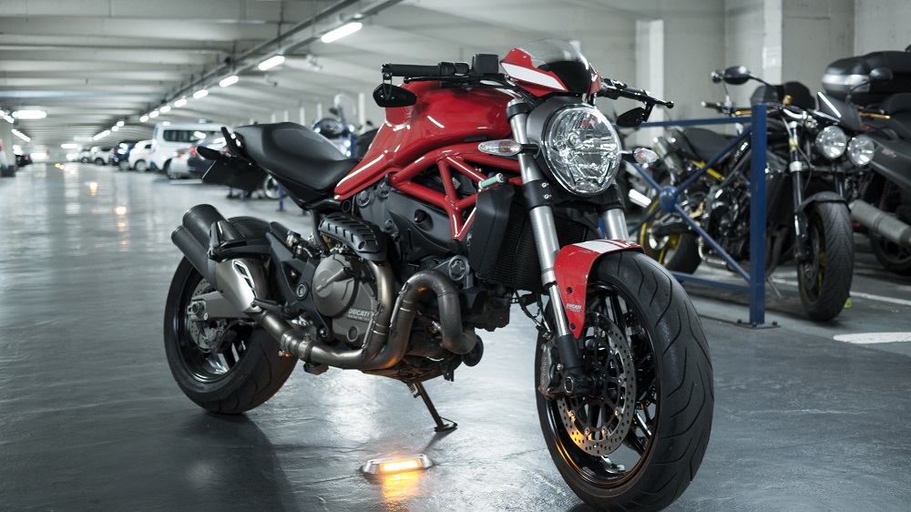 motorcycle motorcycle